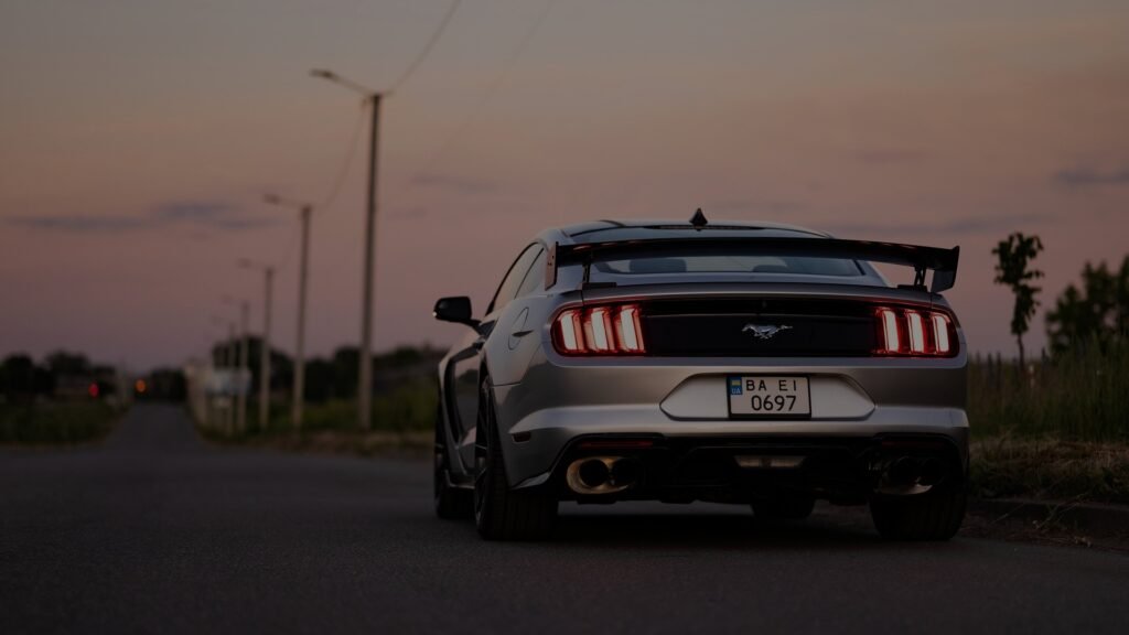 Ford Mustang sur route